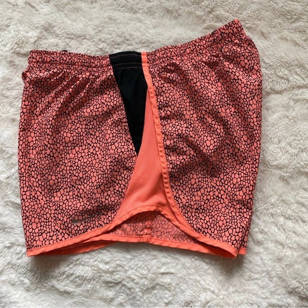 Nike Dri-Fit Running Shorts w/Pocket Brief - Picture 3 of 9